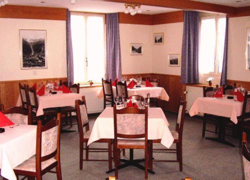 Hotel Gotthard เกอเชเน็น ภายนอก รูปภาพ